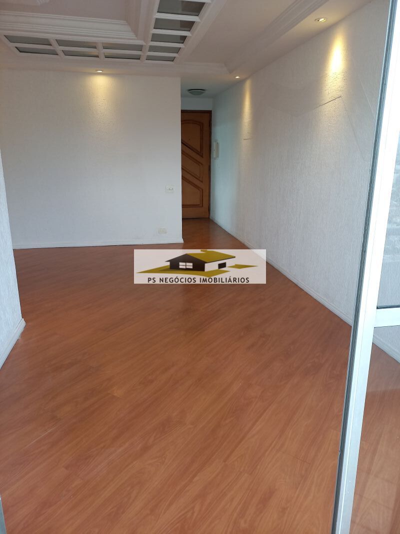 Apartamento à venda com 2 quartos, 72m² - Foto 2