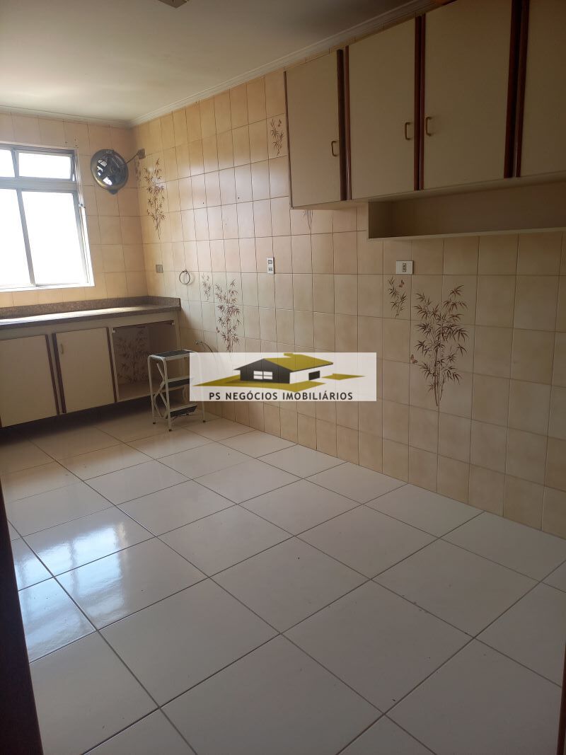 Sobrado à venda com 2 quartos, 170m² - Foto 7