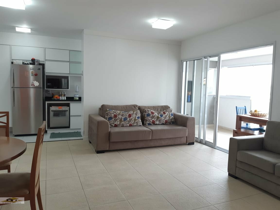 Apartamento à venda com 2 quartos, 95m² - Foto 4