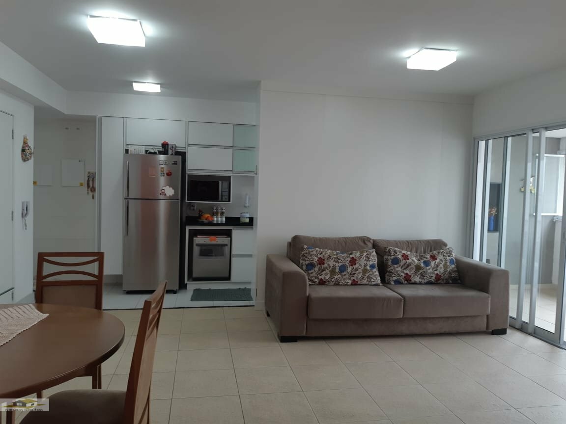 Apartamento à venda com 2 quartos, 95m² - Foto 5