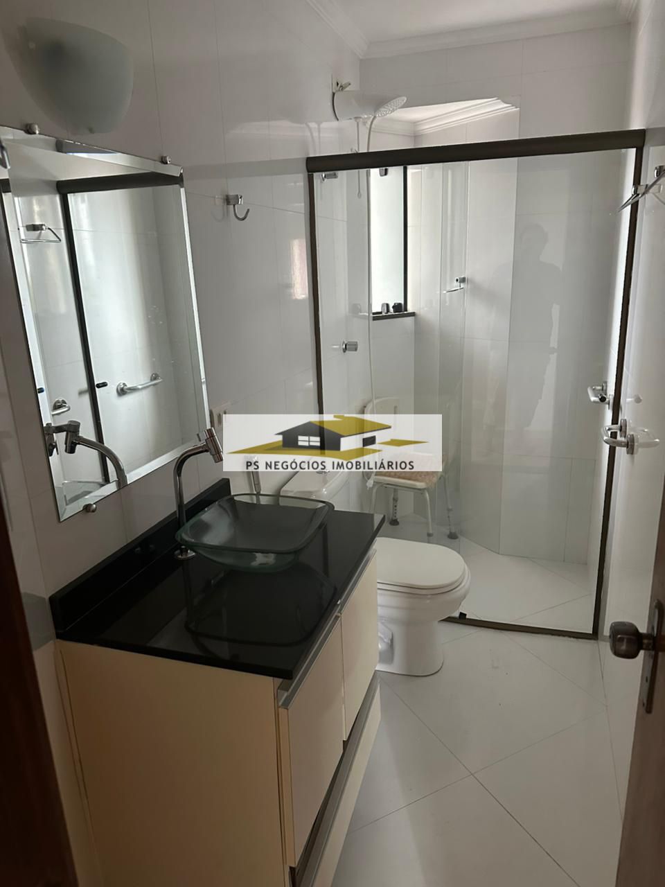 Apartamento à venda com 2 quartos, 70m² - Foto 10