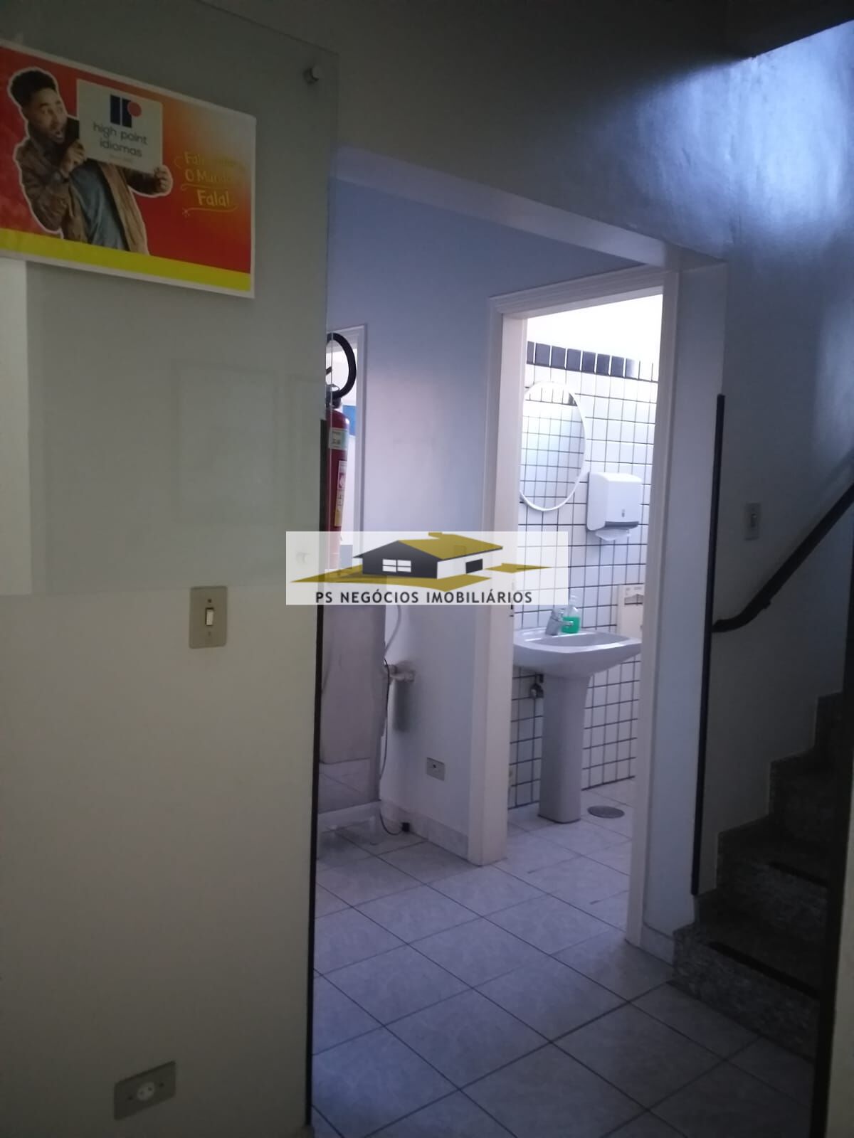 Prédio Inteiro à venda com 17 quartos, 250m² - Foto 13