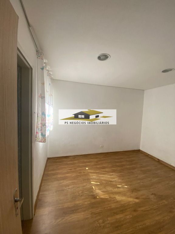 Casa à venda com 3 quartos, 225m² - Foto 12