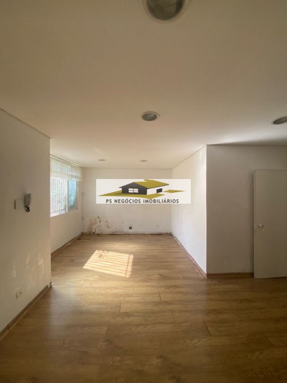 Casa à venda com 3 quartos, 225m² - Foto 3