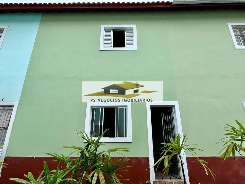 Casa de Condomínio à venda com 2 quartos, 66m² - Foto 1