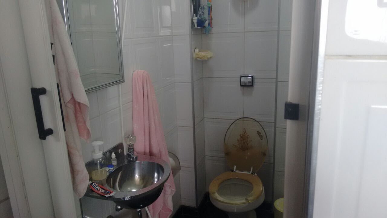 Apartamento à venda com 3 quartos, 198m² - Foto 32