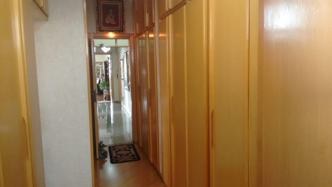 Apartamento à venda com 3 quartos, 198m² - Foto 33