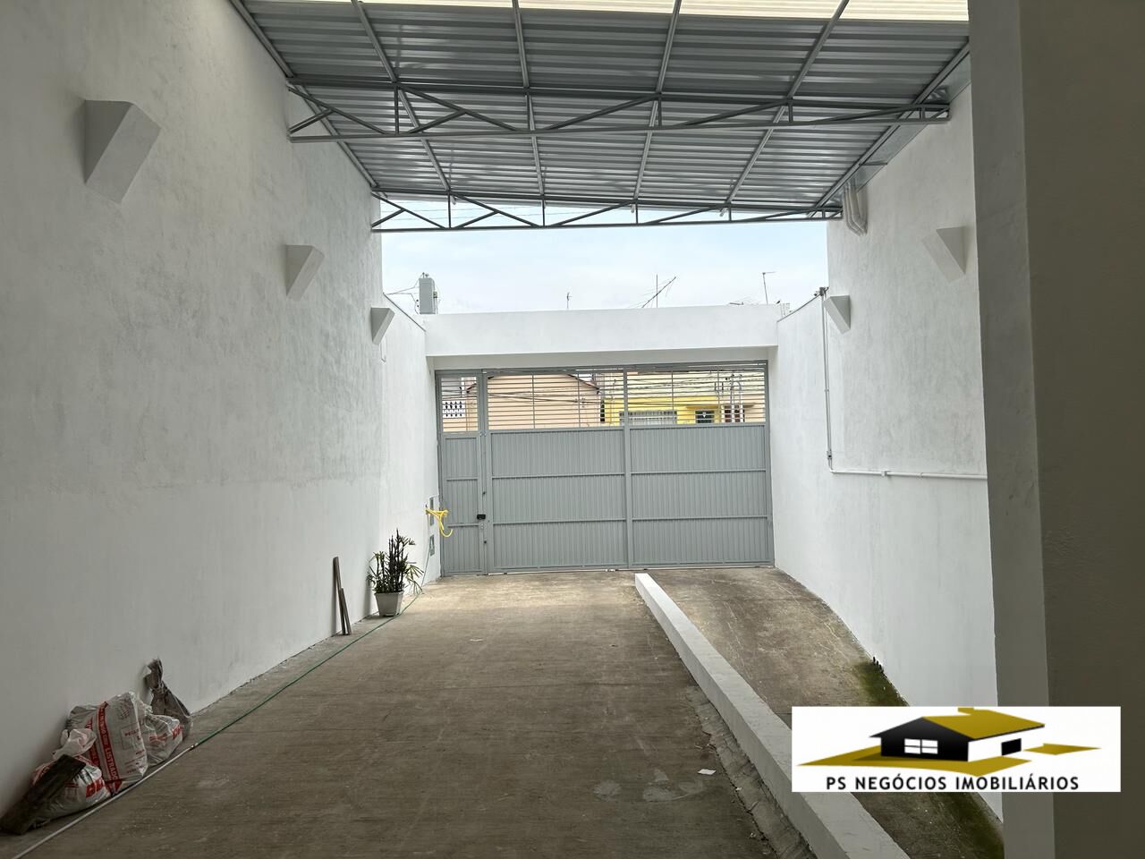 Loja-Salão para alugar, 243m² - Foto 1