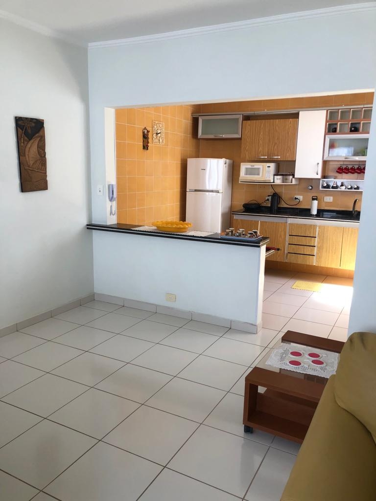 Apartamento à venda com 2 quartos, 72m² - Foto 1