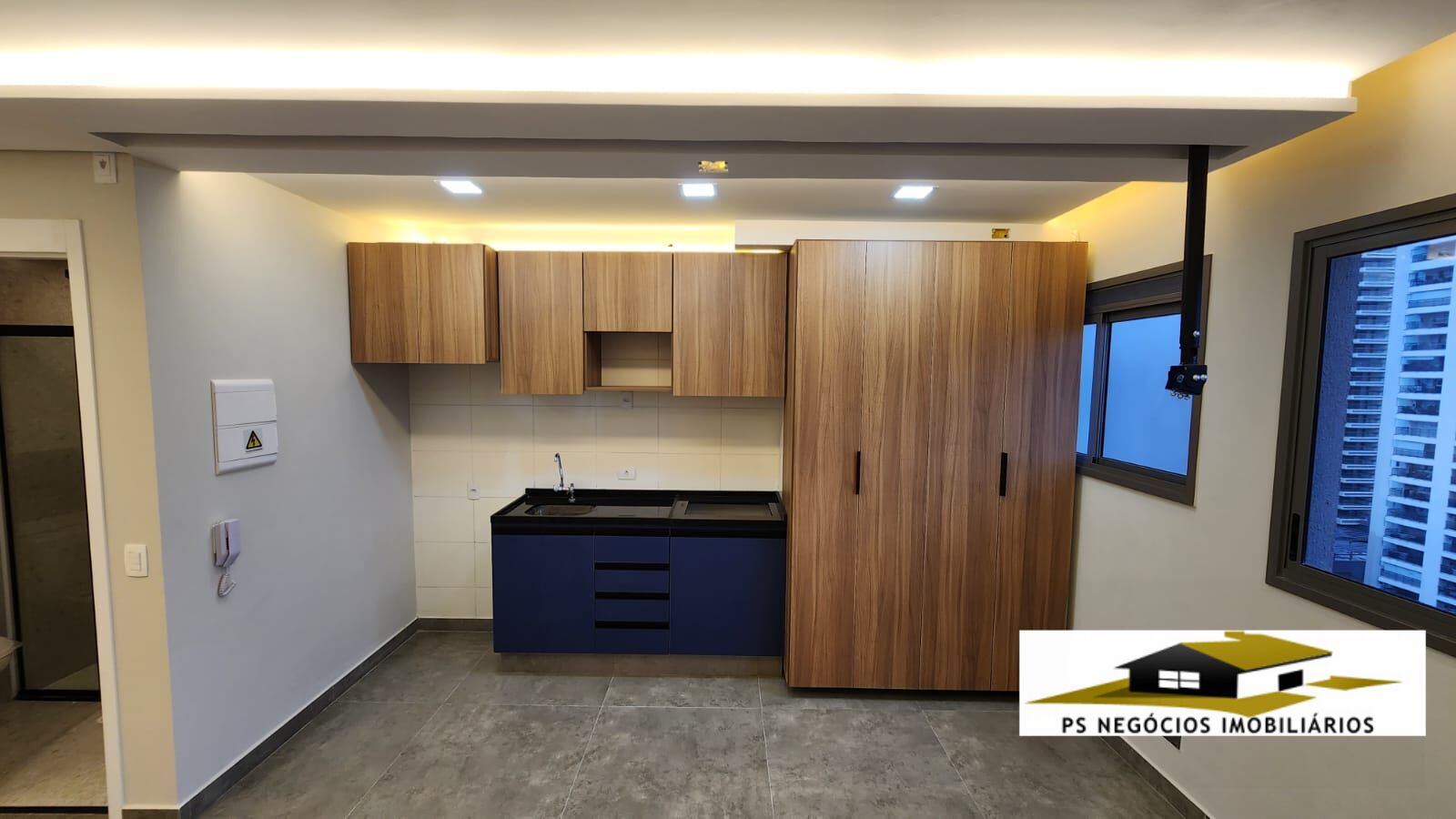 Apartamento à venda com 1 quarto, 28m² - Foto 2