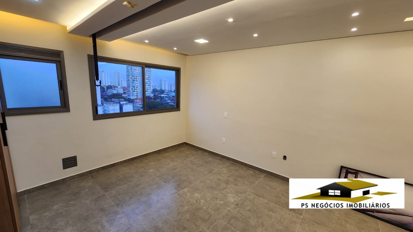 Apartamento à venda com 1 quarto, 28m² - Foto 9