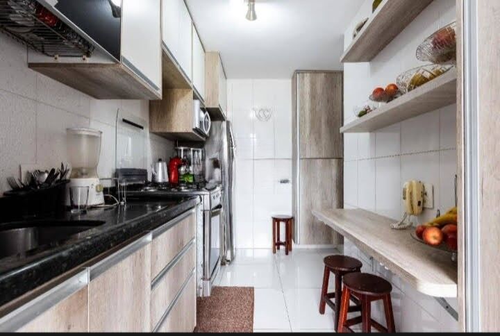 Apartamento à venda com 3 quartos, 75m² - Foto 10