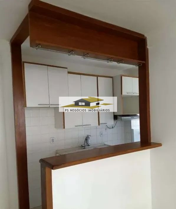 Apartamento à venda com 2 quartos, 42m² - Foto 2