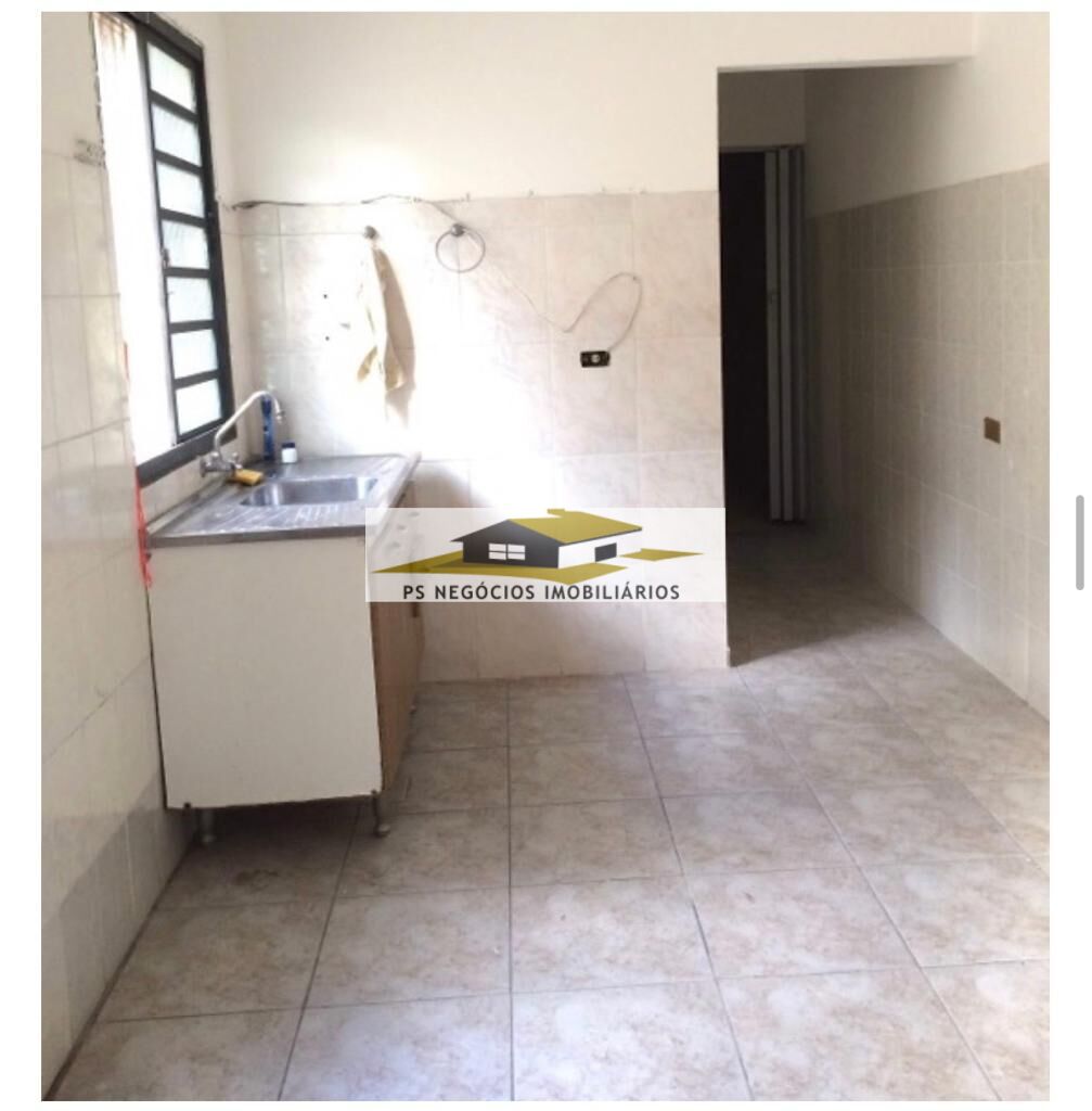 Casa à venda com 4 quartos, 150m² - Foto 14