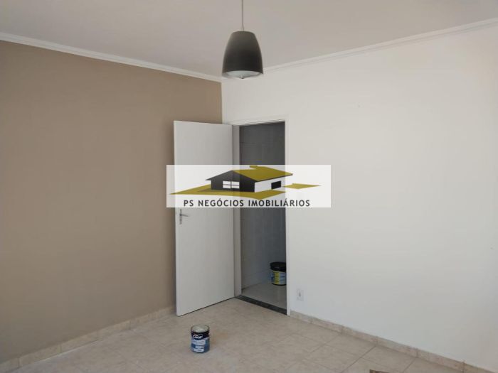 Casa à venda com 2 quartos, 68m² - Foto 10