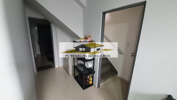 Sobrado à venda com 7 quartos, 179m² - Foto 18