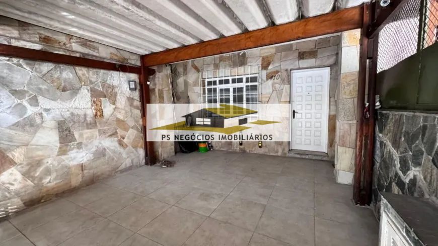 Sobrado, 3 quartos, 175 m² - Foto 1