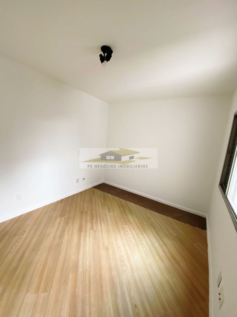 Apartamento para alugar com 3 quartos, 83m² - Foto 13