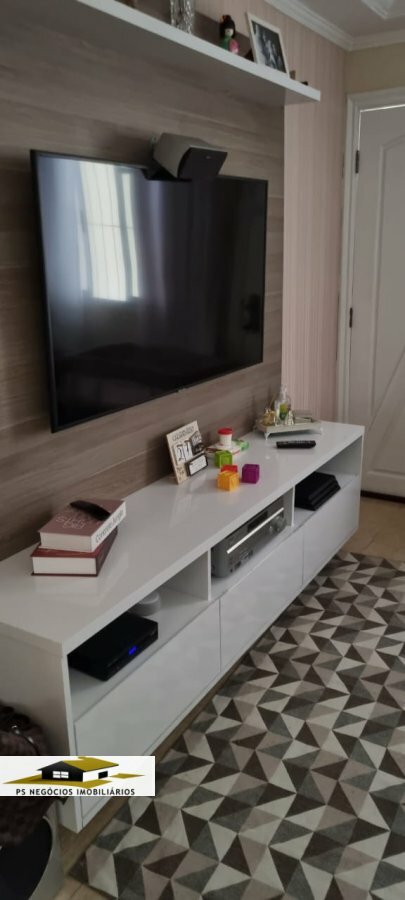 Sobrado à venda com 3 quartos, 120m² - Foto 1