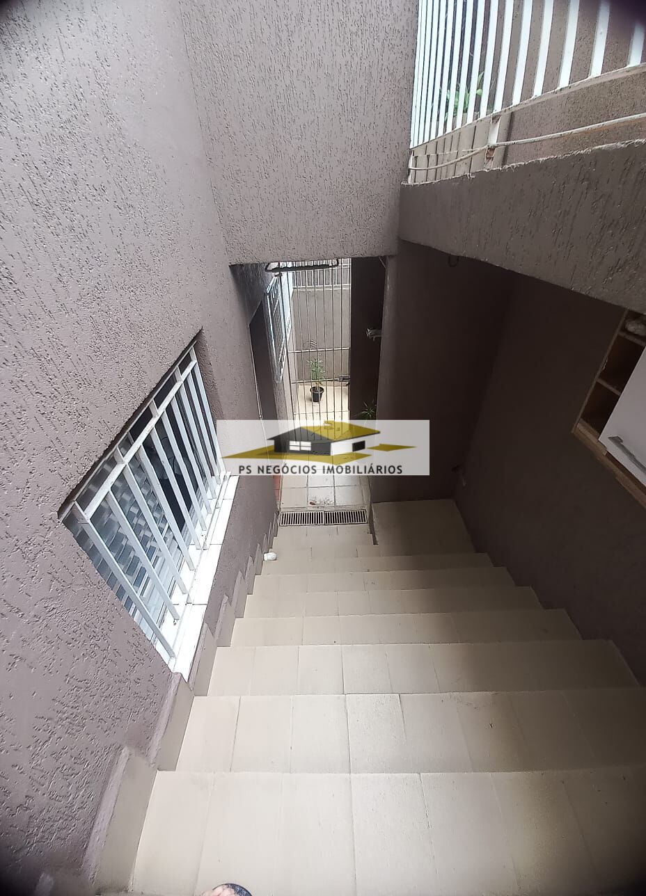 Sobrado à venda com 2 quartos, 141m² - Foto 32