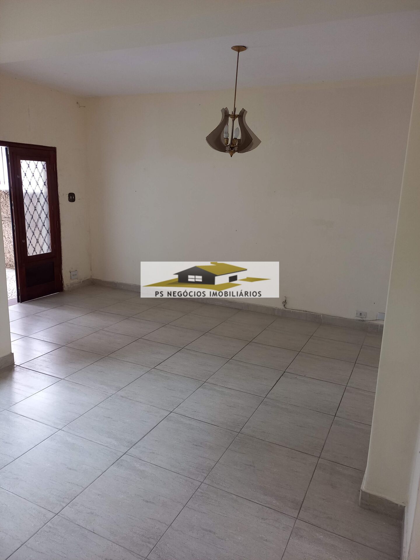 Sobrado à venda com 3 quartos, 120m² - Foto 2