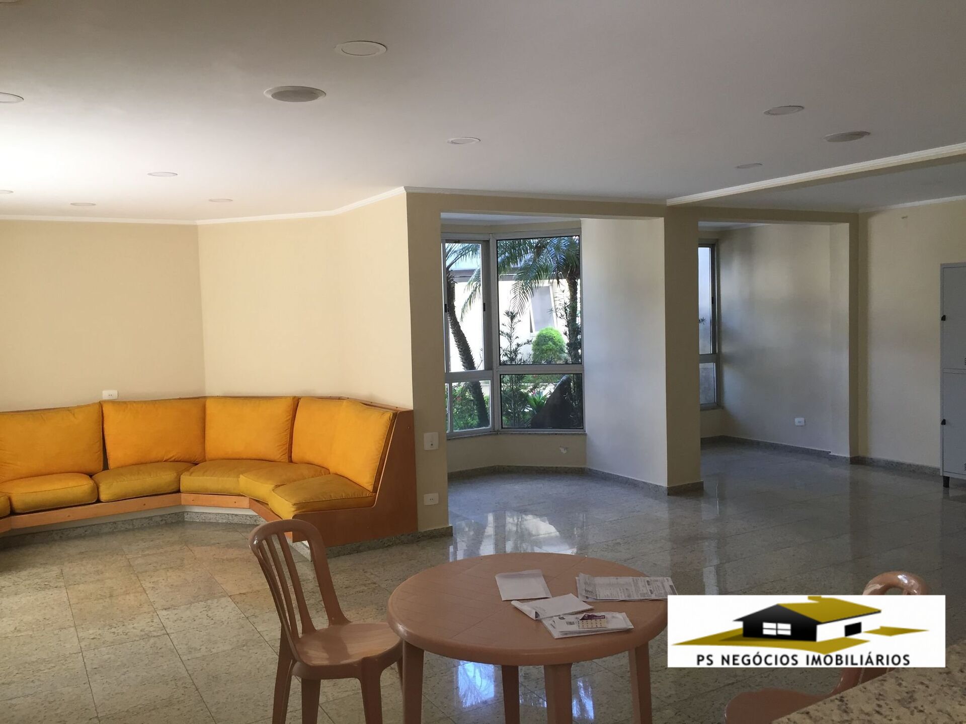 Apartamento à venda com 2 quartos, 56m² - Foto 19