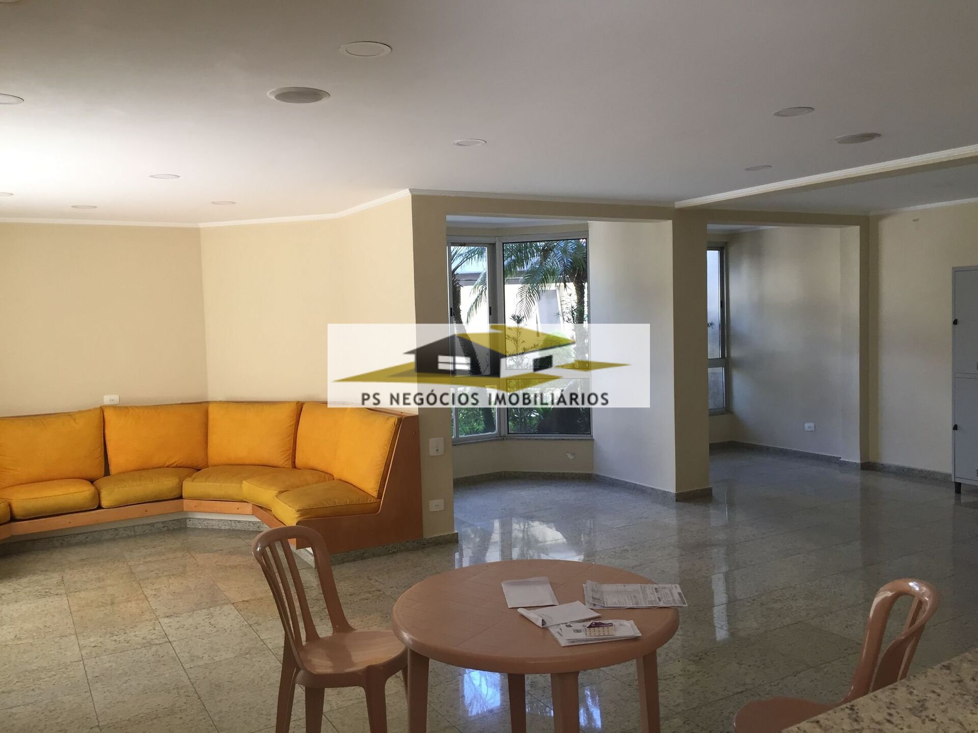 Apartamento à venda com 2 quartos, 56m² - Foto 19