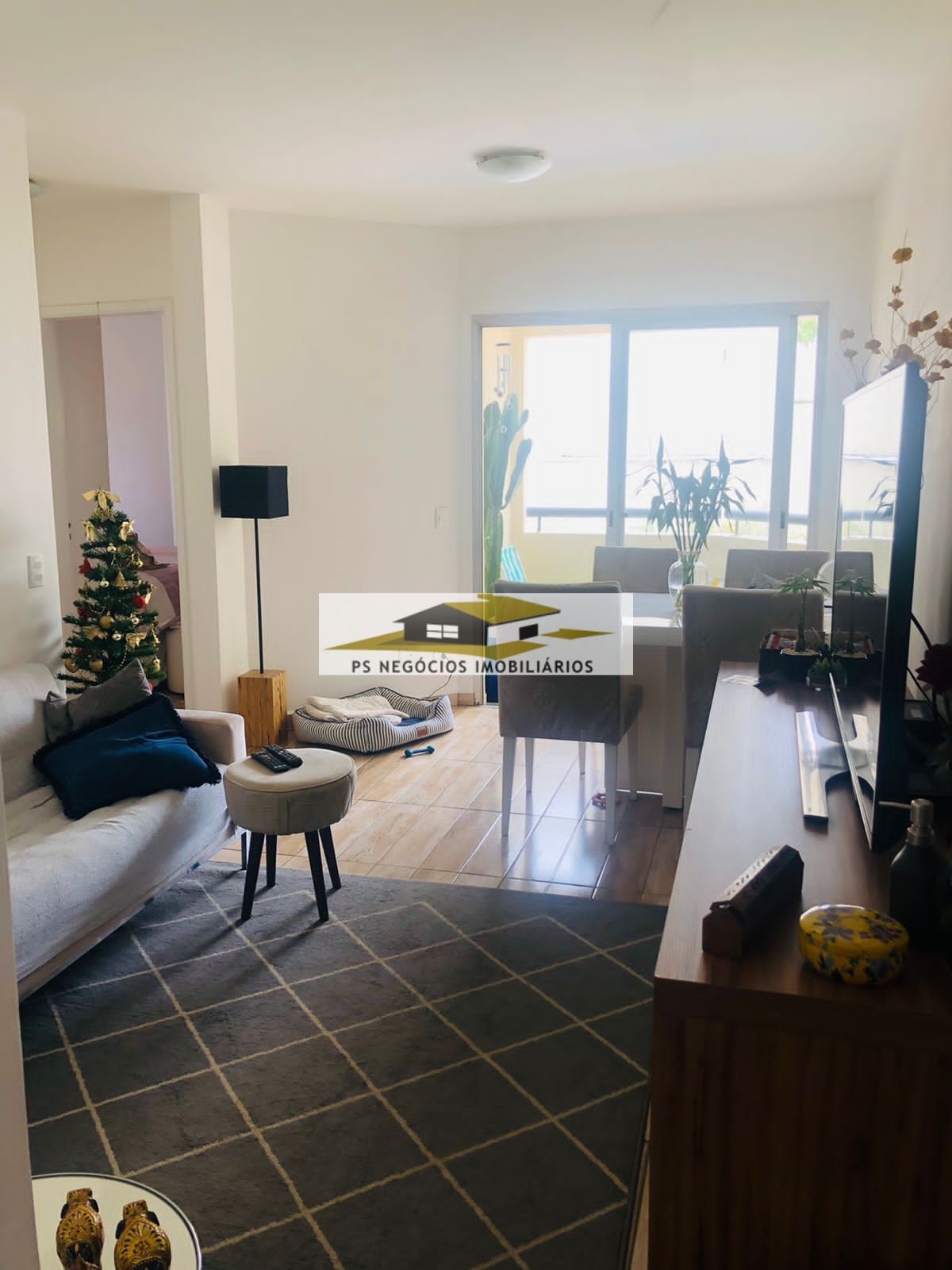 Apartamento à venda com 2 quartos, 56m² - Foto 1