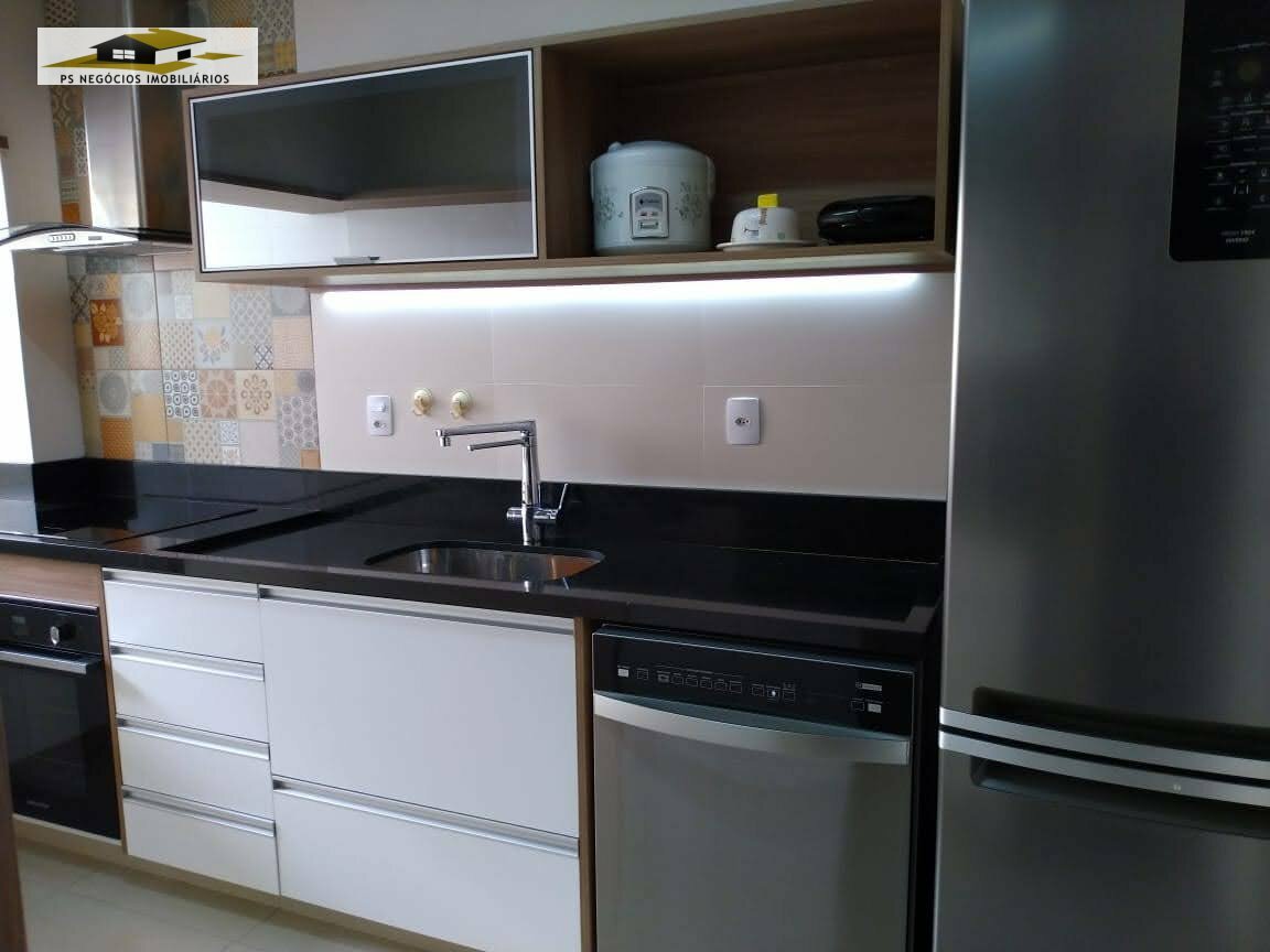 Apartamento à venda com 3 quartos, 116m² - Foto 1