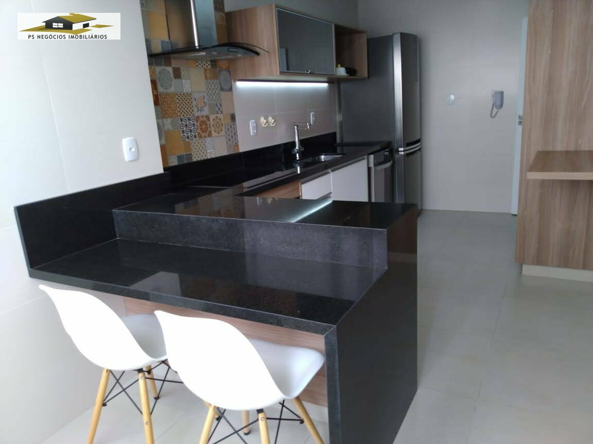 Apartamento à venda com 3 quartos, 116m² - Foto 3