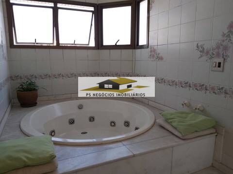 Apartamento à venda com 4 quartos, 200m² - Foto 11