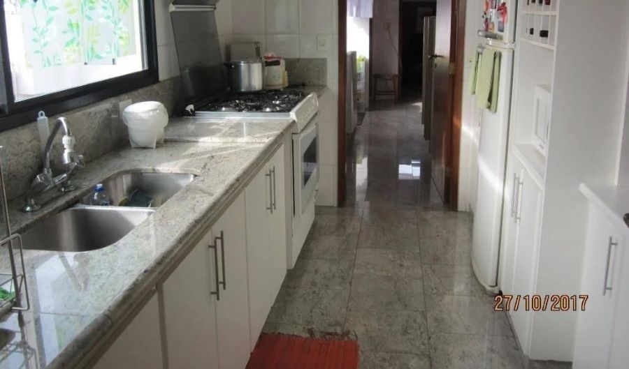 Apartamento à venda com 4 quartos, 197m² - Foto 31