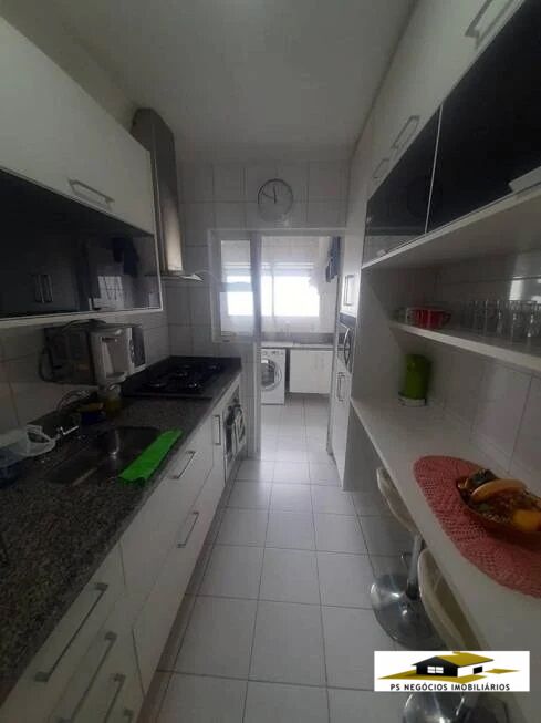 Apartamento à venda com 3 quartos, 87m² - Foto 11