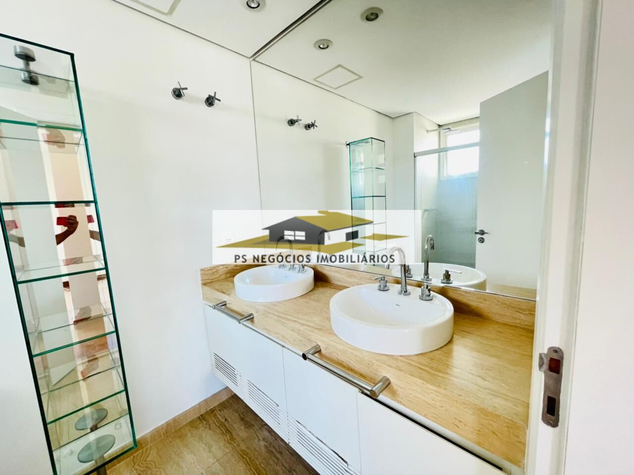 Apartamento à venda com 3 quartos, 215m² - Foto 10