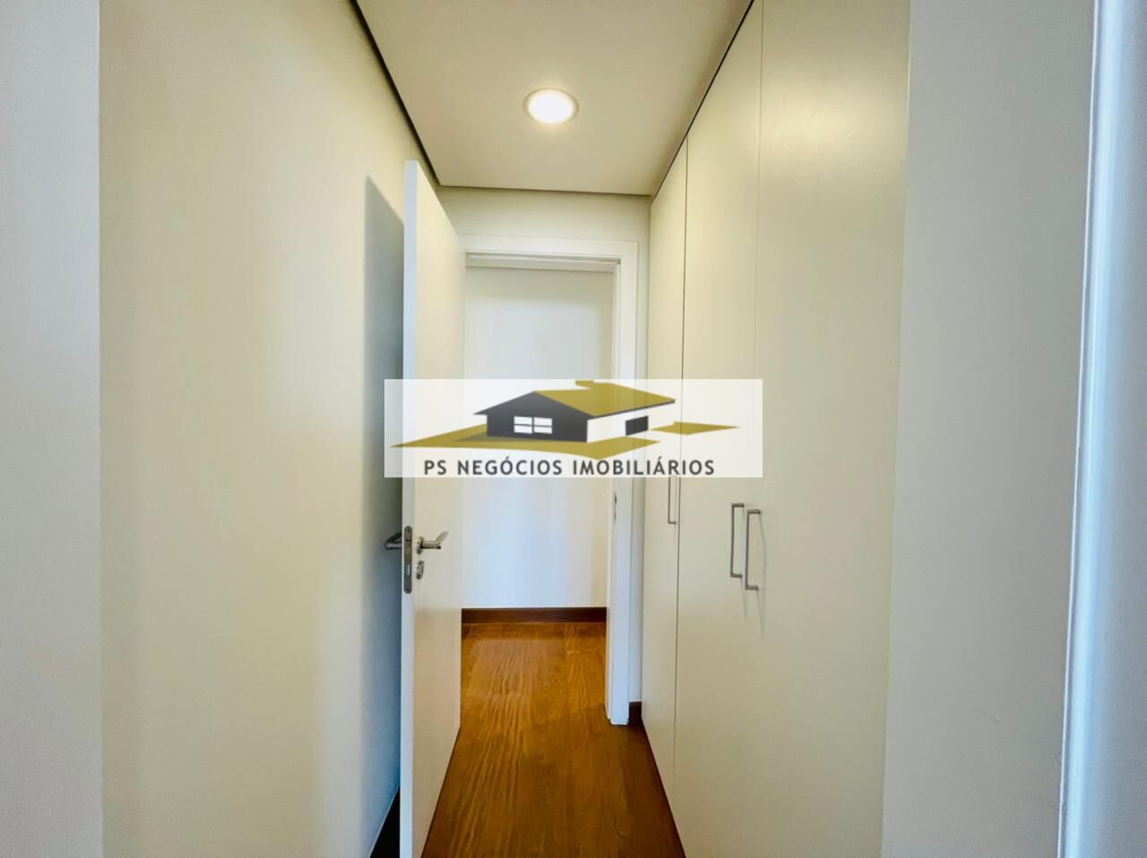 Apartamento à venda com 3 quartos, 215m² - Foto 23