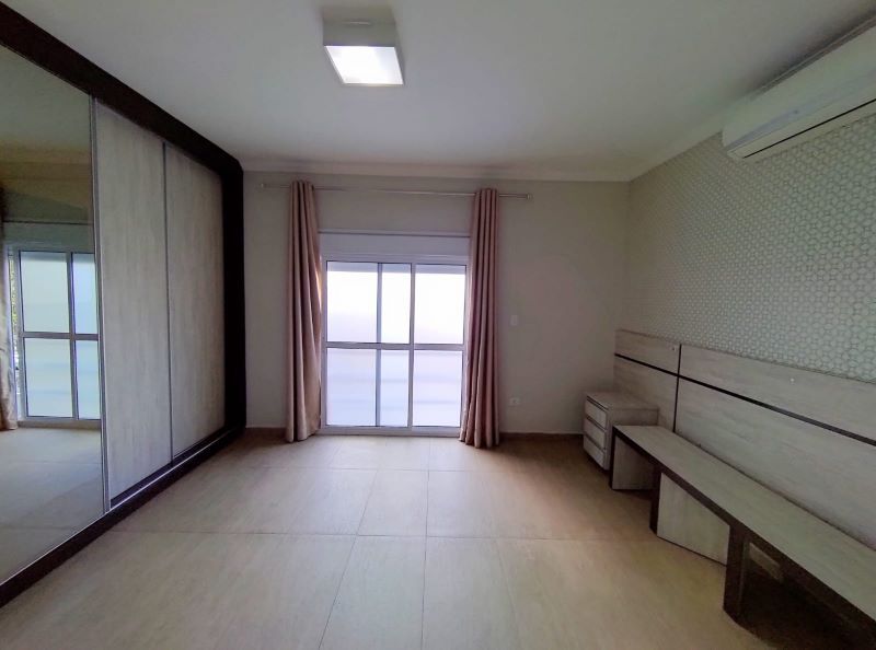 Sobrado à venda com 2 quartos, 220m² - Foto 20