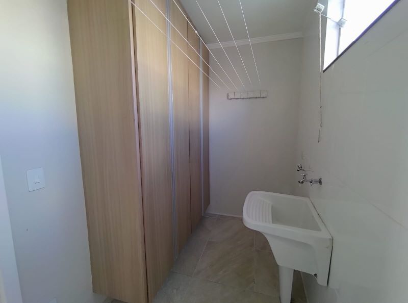 Sobrado à venda com 2 quartos, 220m² - Foto 41