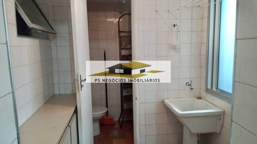 Apartamento à venda com 2 quartos, 68m² - Foto 27