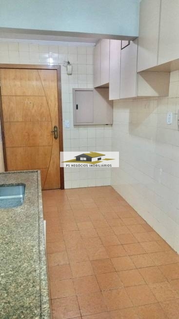 Apartamento à venda com 2 quartos, 68m² - Foto 20