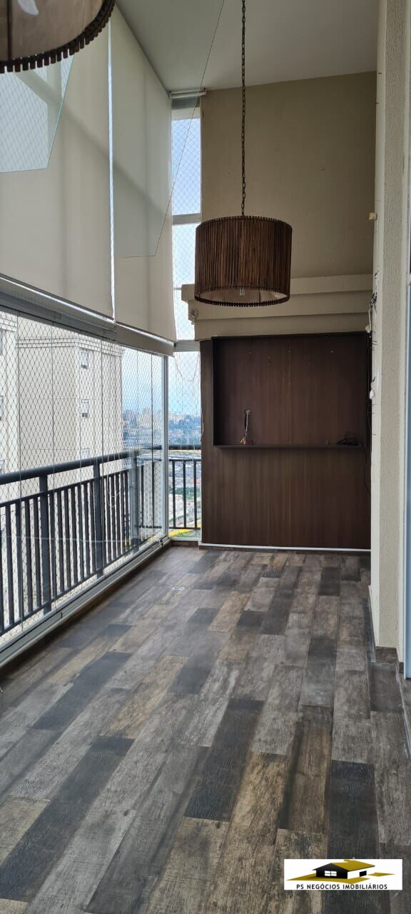 Apartamento à venda com 3 quartos, 146m² - Foto 2