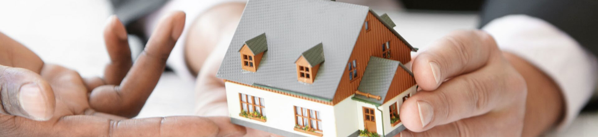 Sawasaki Imóveis CRECI J-4678