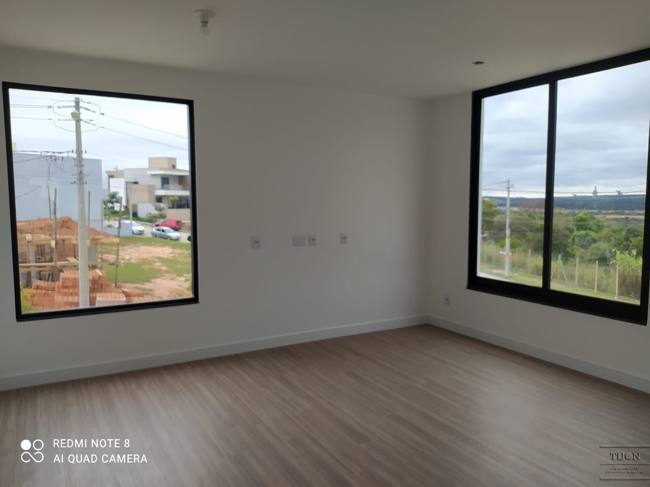 Casa de Condomínio à venda com 3 quartos, 220m² - Foto 10