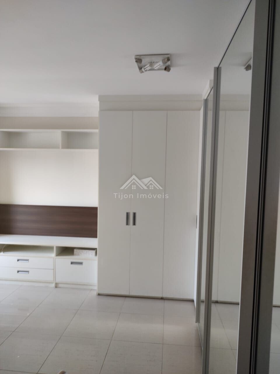 Apartamento à venda com 3 quartos, 135m² - Foto 24