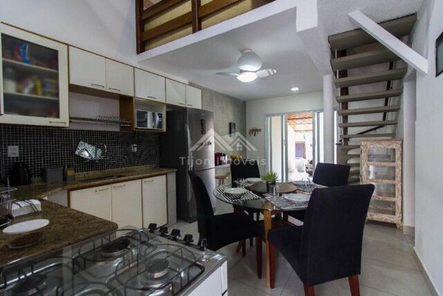 Casa de Condomínio à venda com 3 quartos, 105m² - Foto 1