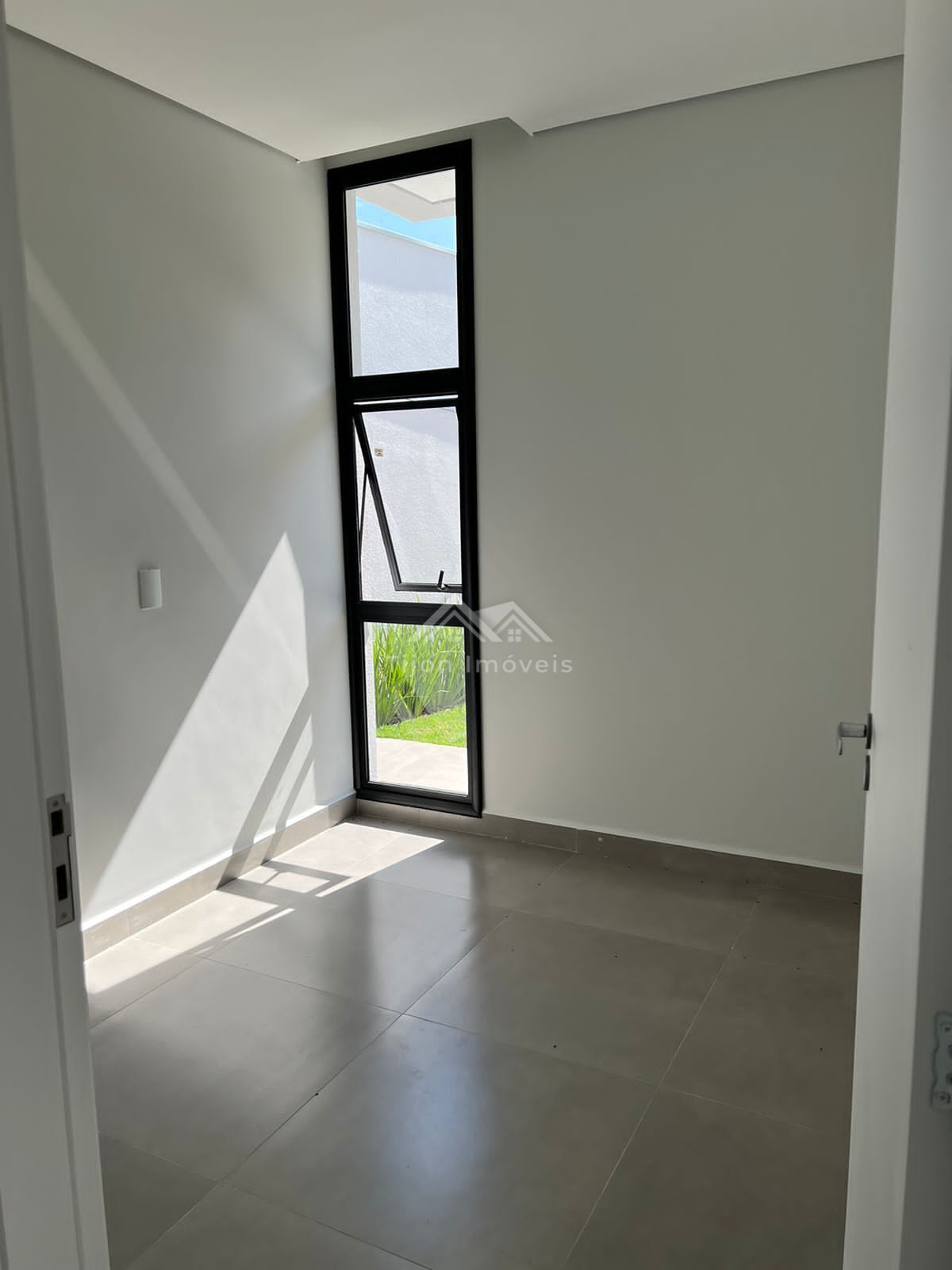 Casa à venda com 3 quartos, 300m² - Foto 32