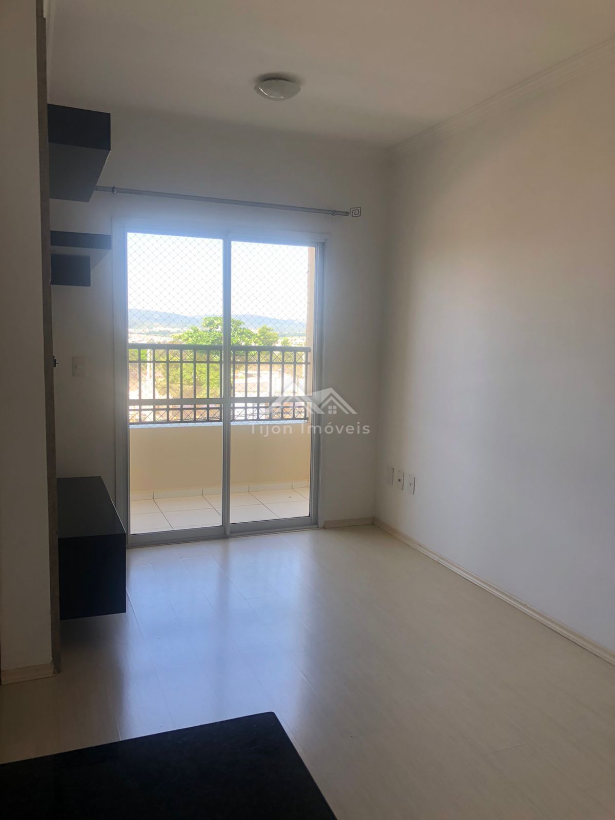 Apartamento à venda com 2 quartos, 60m² - Foto 3