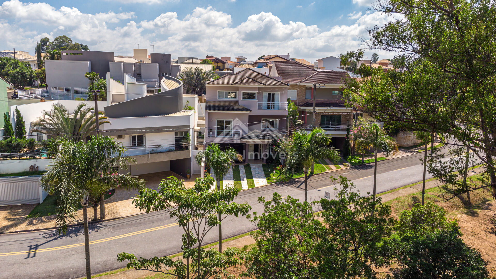 Casa de Condomínio à venda com 4 quartos, 329m² - Foto 28