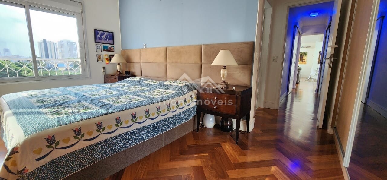 Apartamento à venda com 3 quartos, 135m² - Foto 33