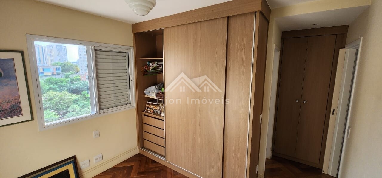 Apartamento à venda com 3 quartos, 135m² - Foto 25