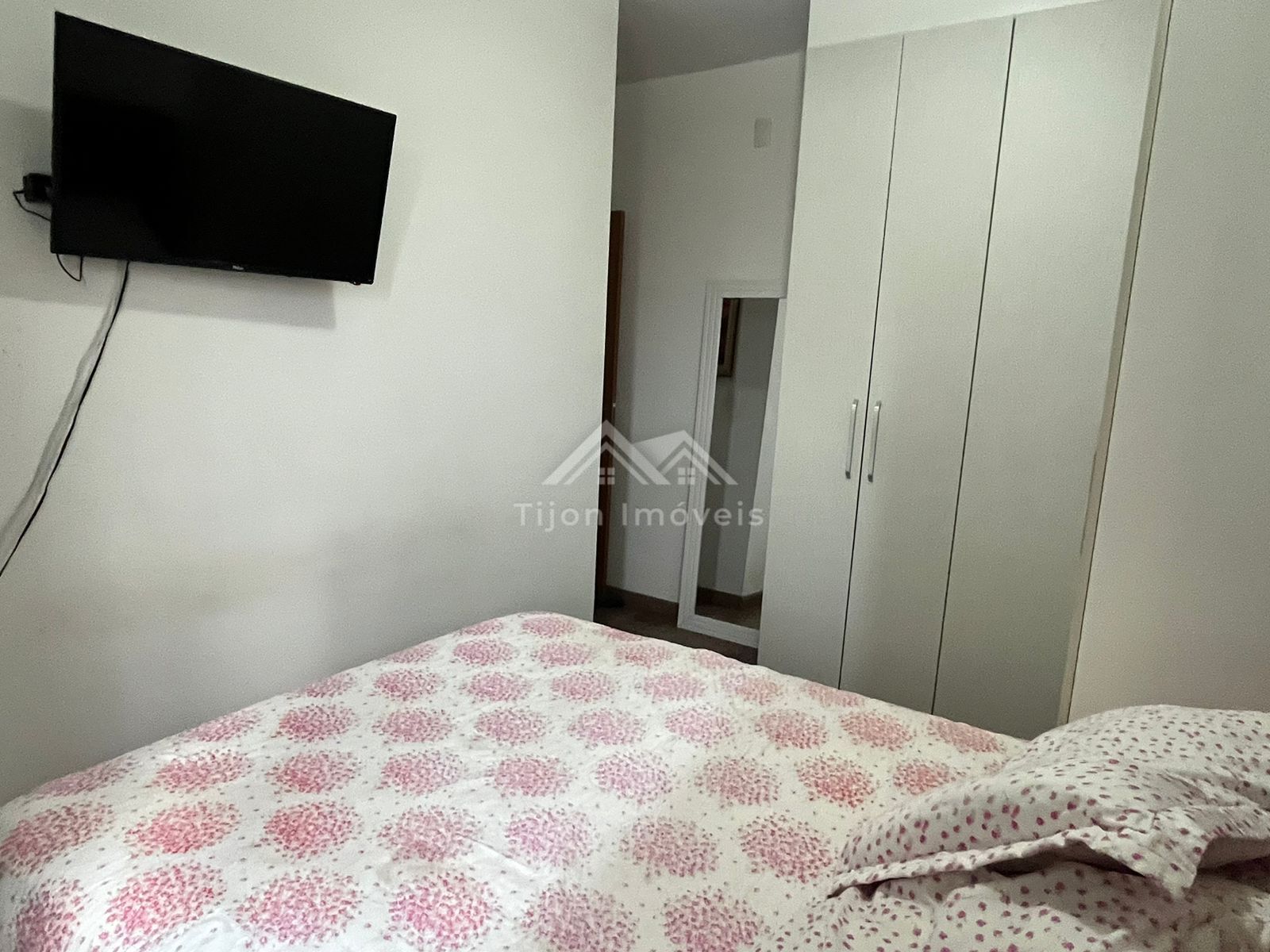 Apartamento para alugar com 2 quartos, 60m² - Foto 11